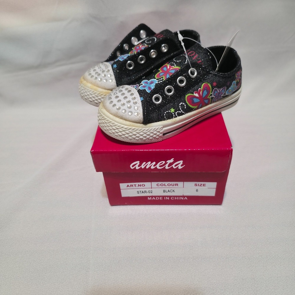 Ameta Girls Toddler Black Lace Up Butterfly Shoes Size 6 NWT‎